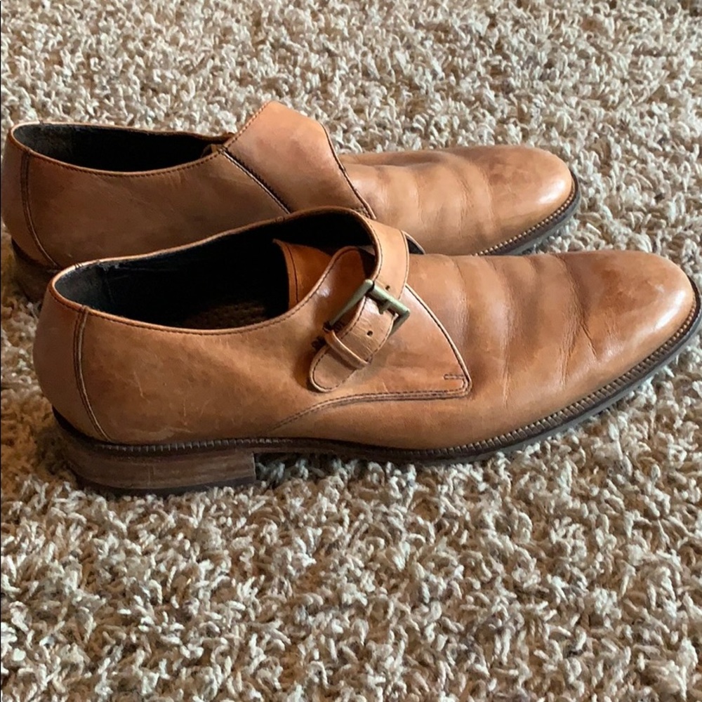 Brown cole haan dress shoes
